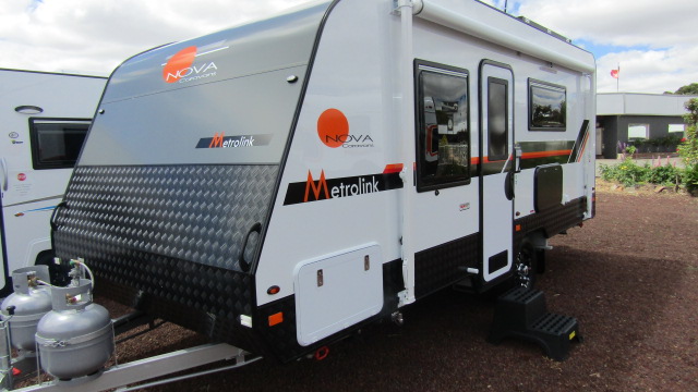 Nova  Metrolink 166-1C Ensuite Caravan