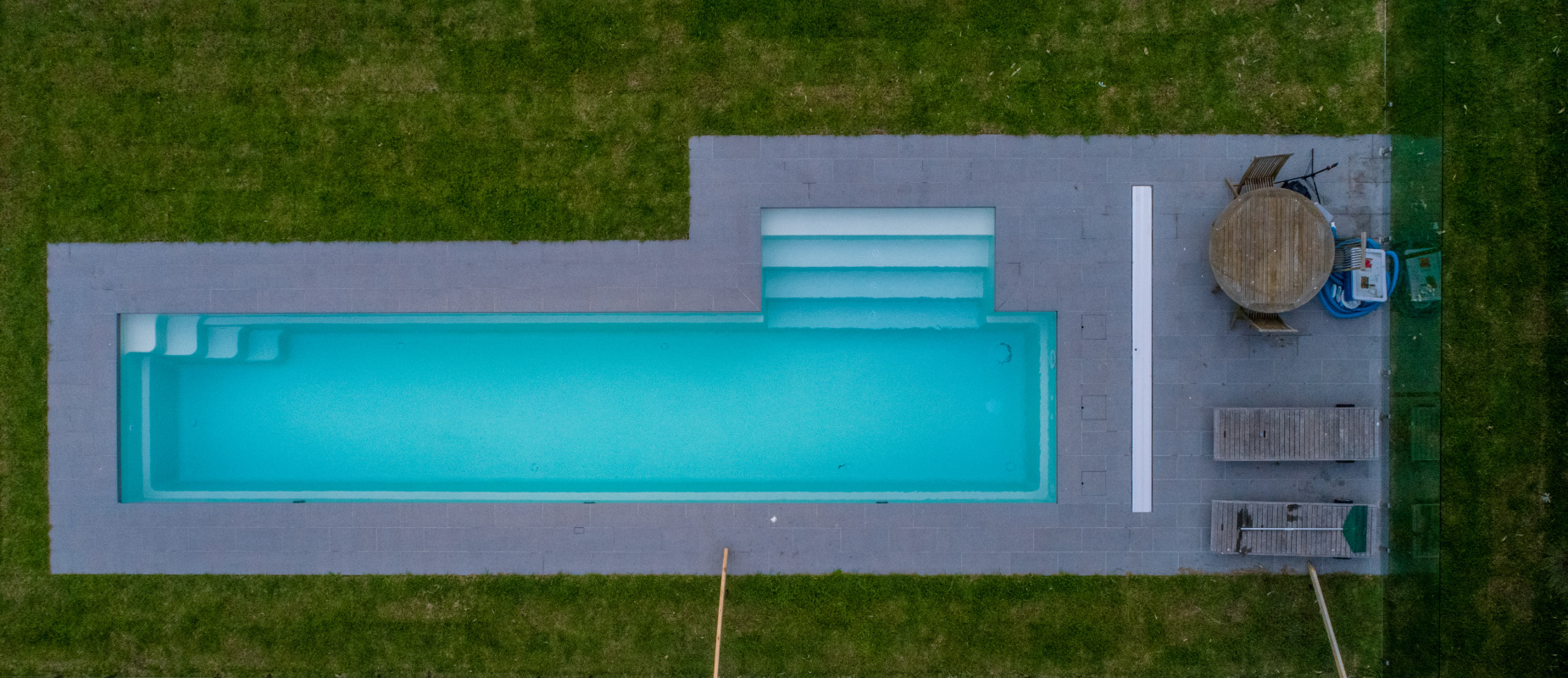 Compass-Pools-Australia_Fastlane-swimming-pool-tiled-around-dron-shot