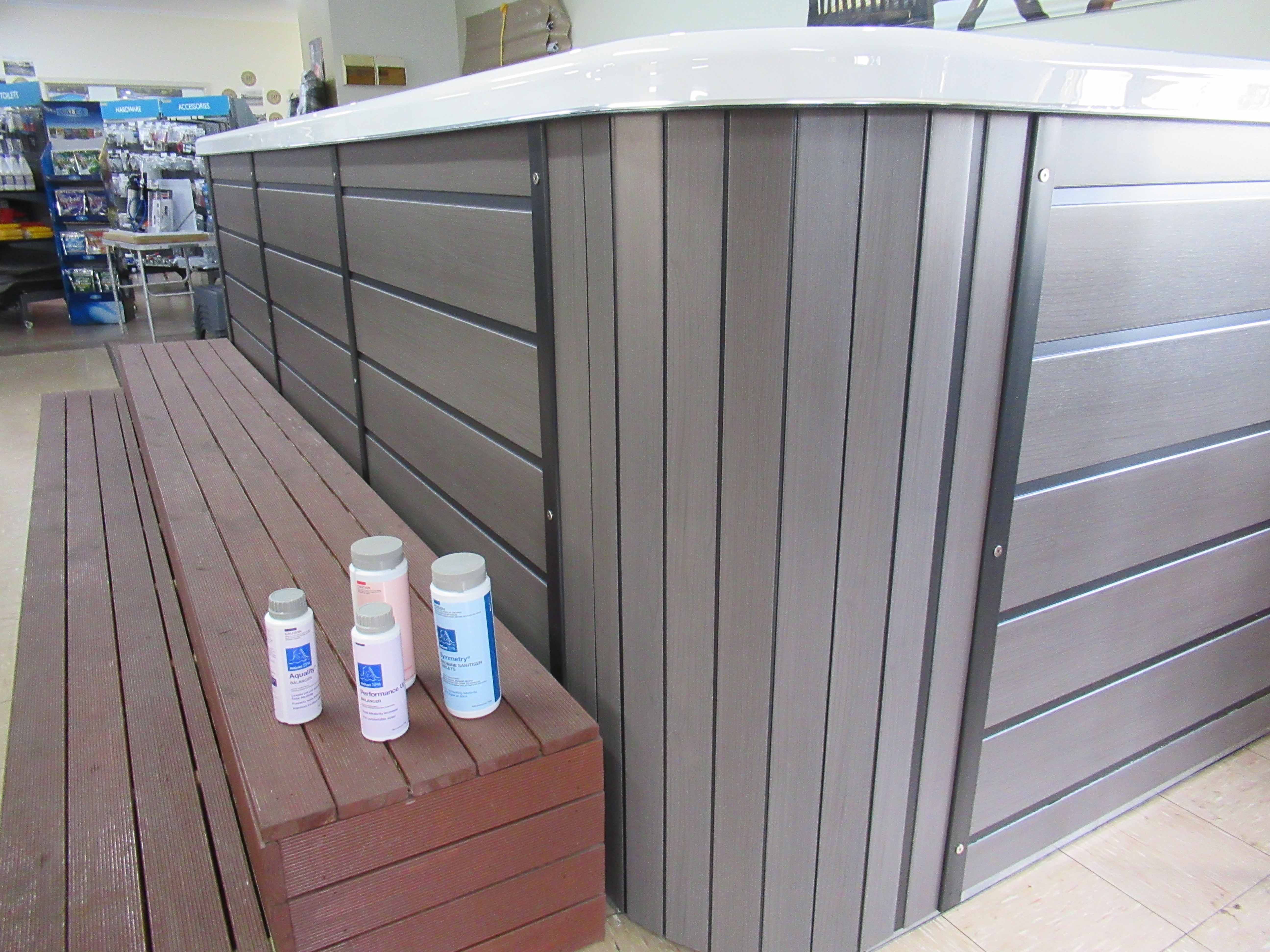 Donehues_Leisure_New_Mt-Gambier_Sapphire_Spa_Swimspa_My-personal_Extreme-trainer_347-6