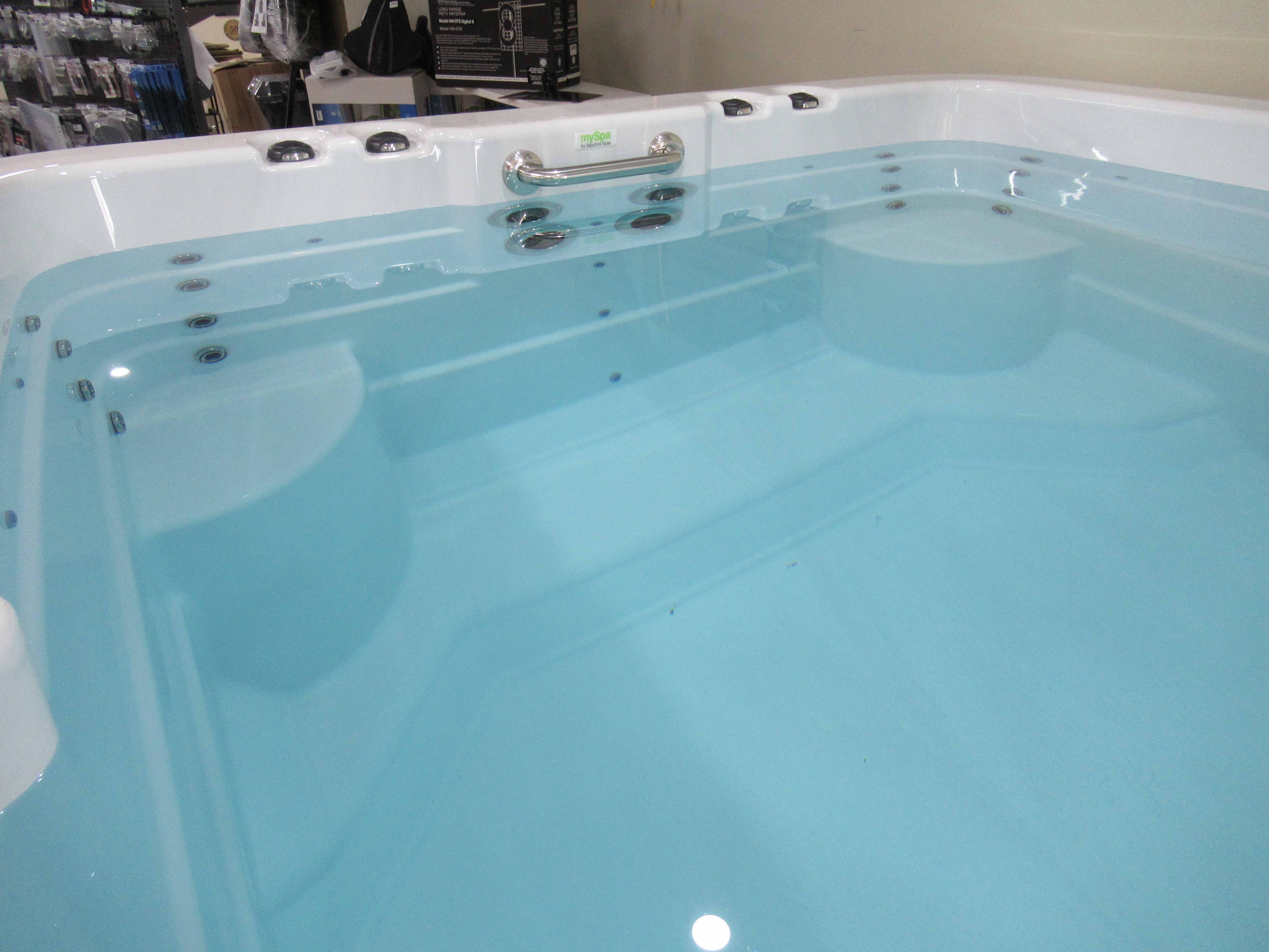 Donehues_Leisure_New_Mt-Gambier_Sapphire_Spa_Swimspa_My-personal_Extreme-trainer_347-8